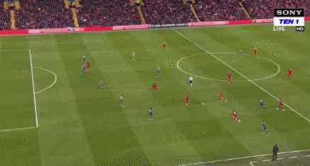 奎因垃圾时间偷袭抢断铁血扣篮，克雷伊奇不满怒喷引发冲突