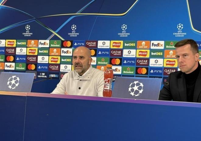 篮球湖人球员训练后心理状态良好