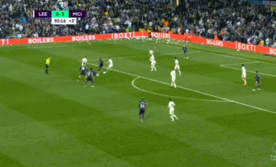 19岁212天，麦利是纽卡队史第二年轻在英超单场传射的球员