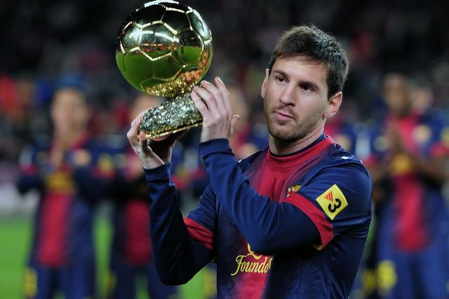 德天空：伊萨克再次表示只想加盟利物浦，近日还拒绝了曼联