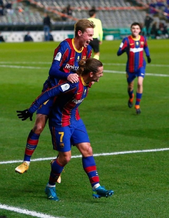 斯洛特：我已经让萨拉赫知道他不会参赛，这是我们唯一的交流