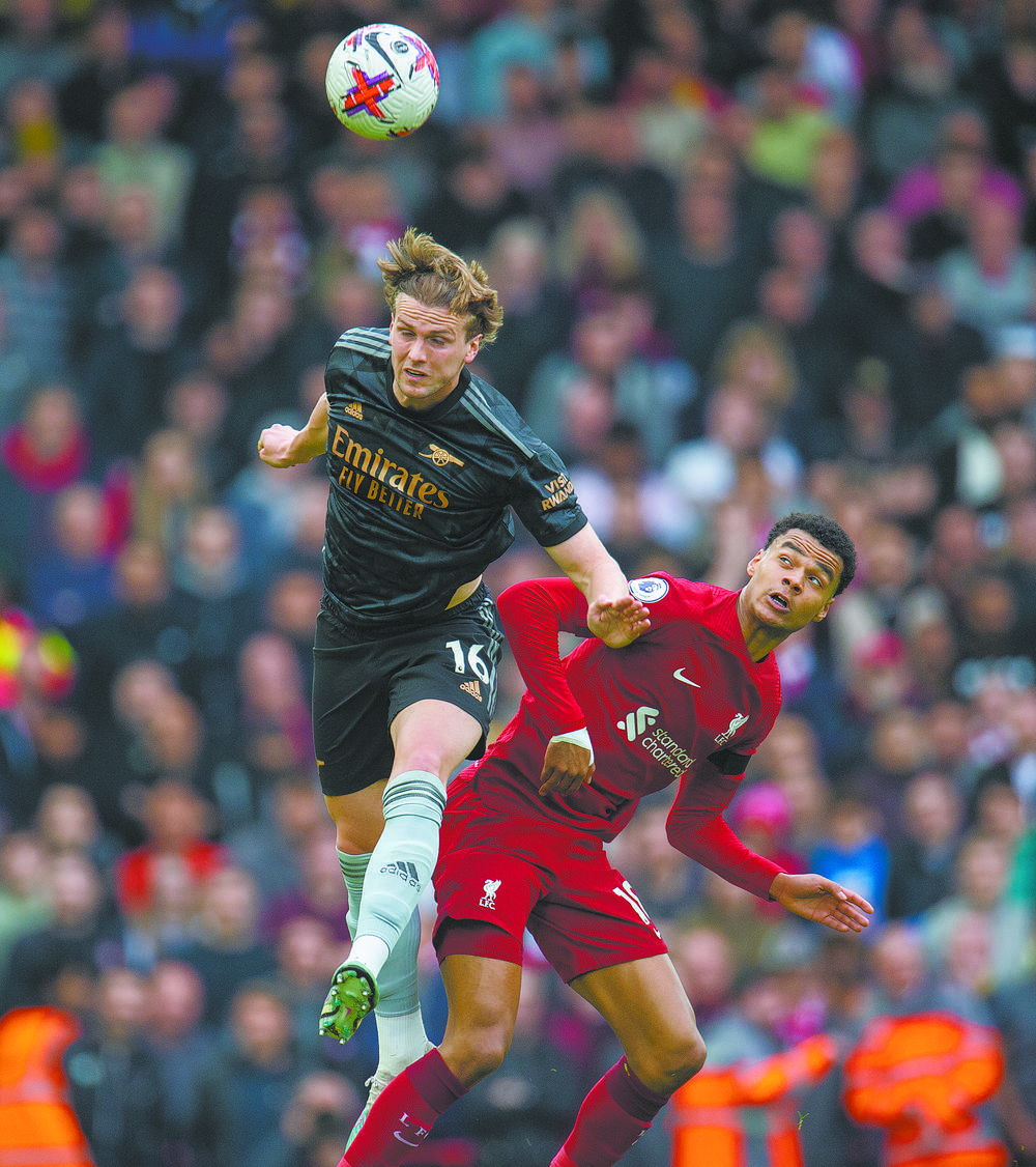 桑德兰主帅：阿森纳领先时我们处于崩溃边缘，但仍坚信能改变局势